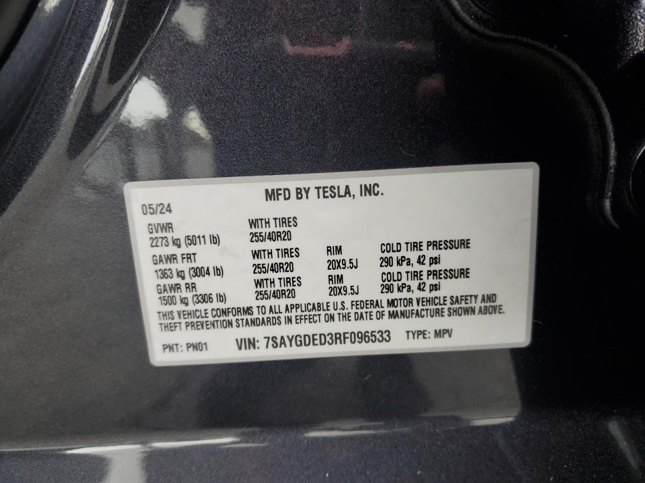2024 Tesla Model Y VIN: 7SAYGDED3RF096533 Lot: 84296075