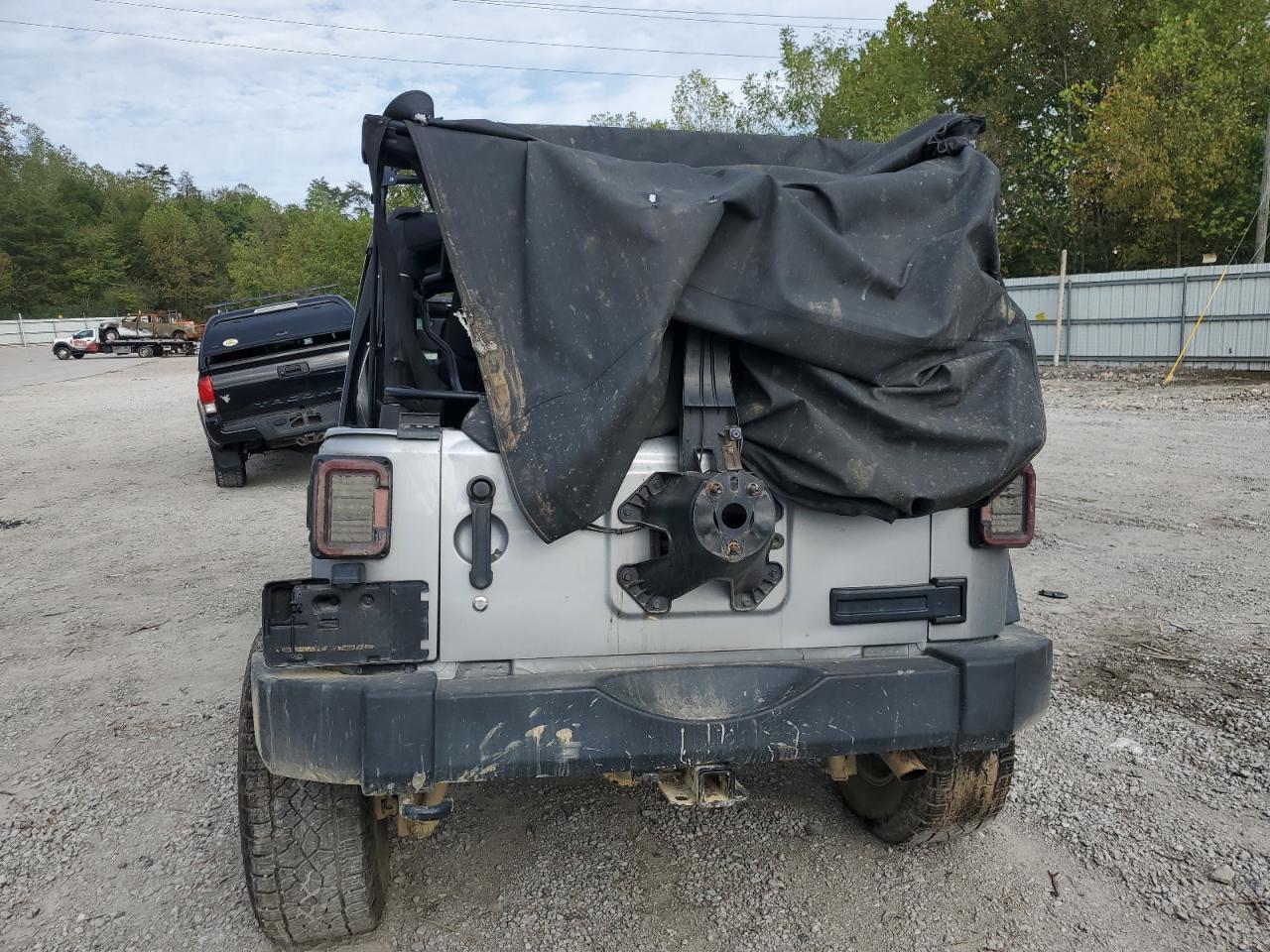 2013 Jeep Wrangler Unlimited Sport VIN: 1C4HJWDG3DL546404 Lot: 84705655