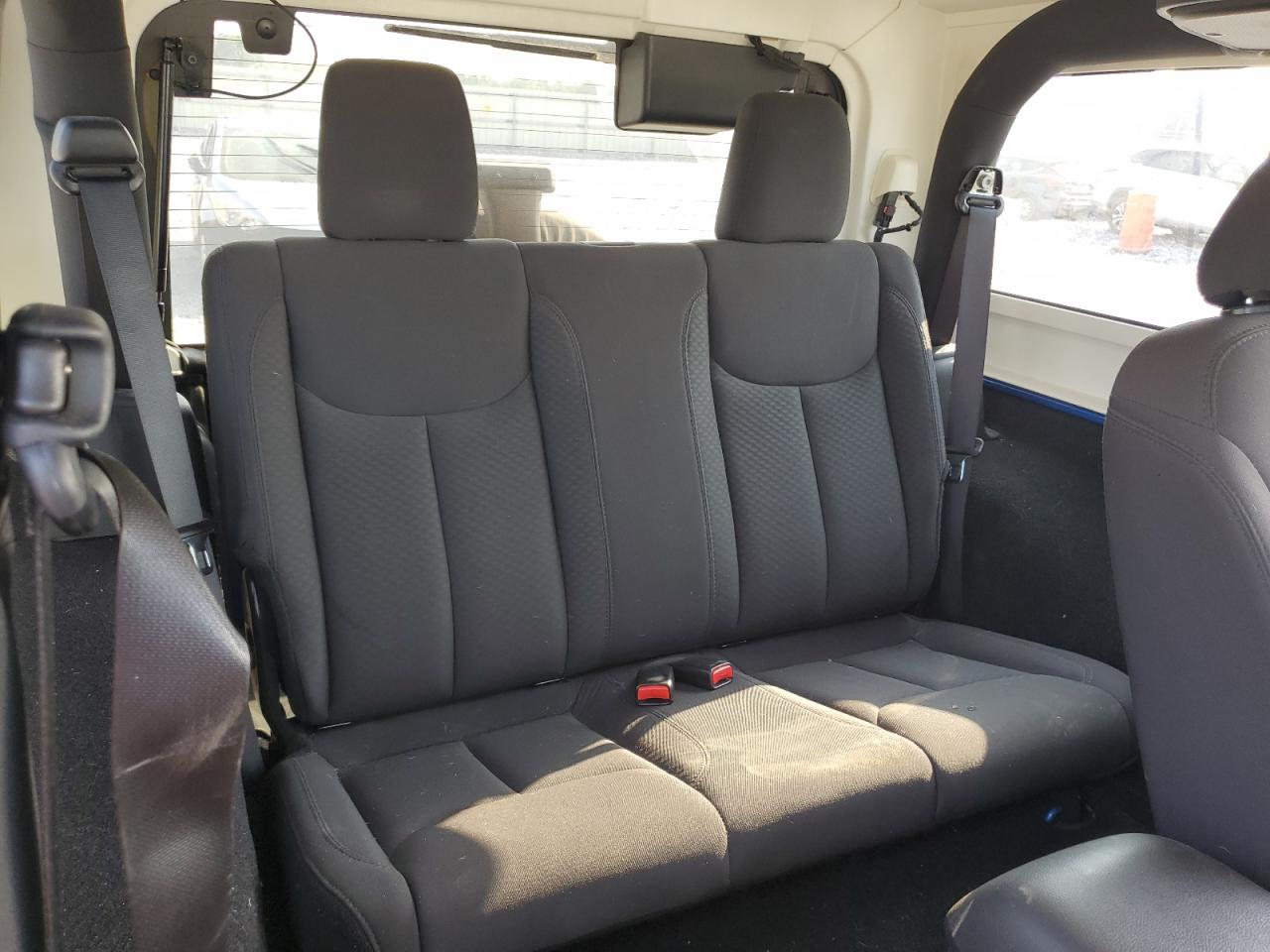 2015 Jeep Wrangler Sport VIN: 1C4AJWAG8FL585448 Lot: 81551585