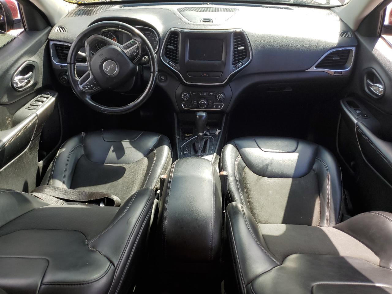 2019 Jeep Cherokee Latitude Plus VIN: 1C4PJLLB7KD202307 Lot: 69693725