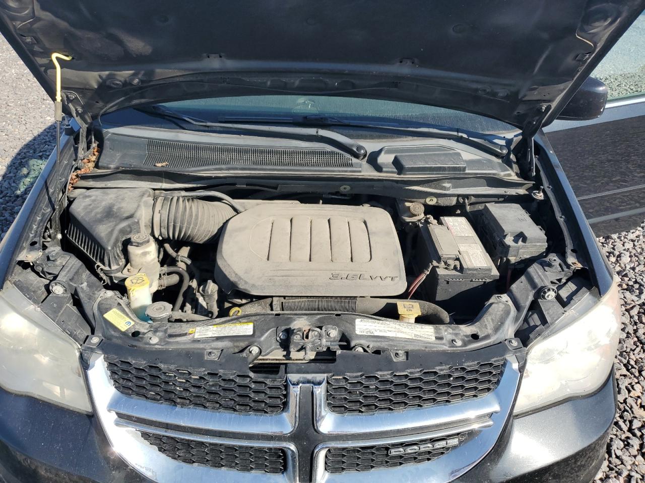 2011 Dodge Grand Caravan Crew VIN: 2D4RN5DGXBR608231 Lot: 81823145