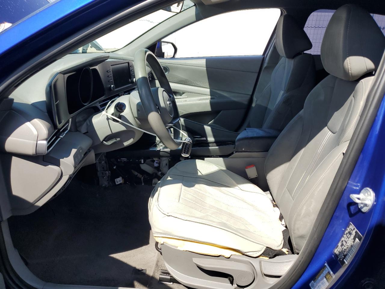 2023 Hyundai Elantra Blue VIN: KMHLM4AJ3PU075516 Lot: 81675835