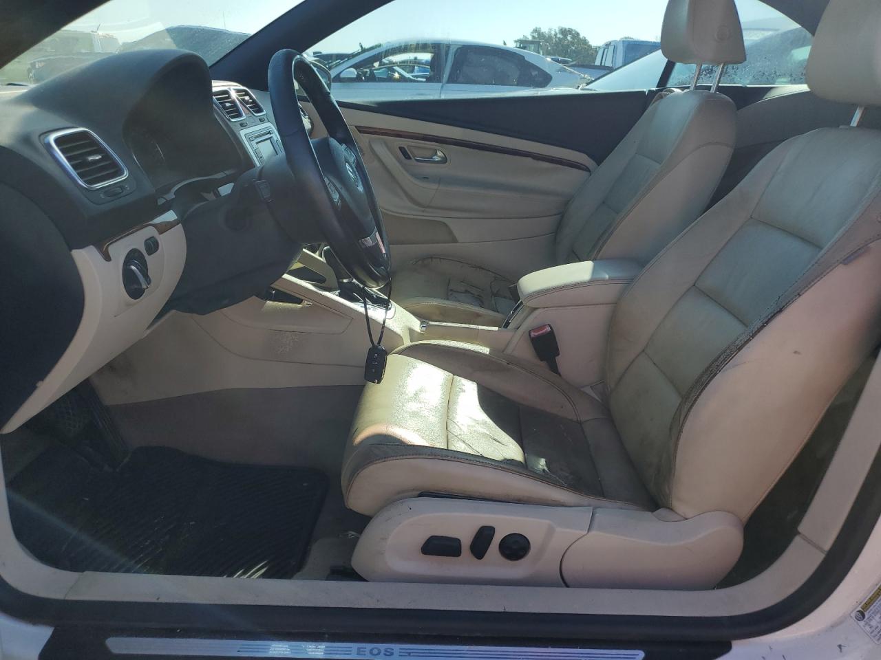 2012 Volkswagen Eos Lux VIN: WVWFW7AH4CV001052 Lot: 80869425