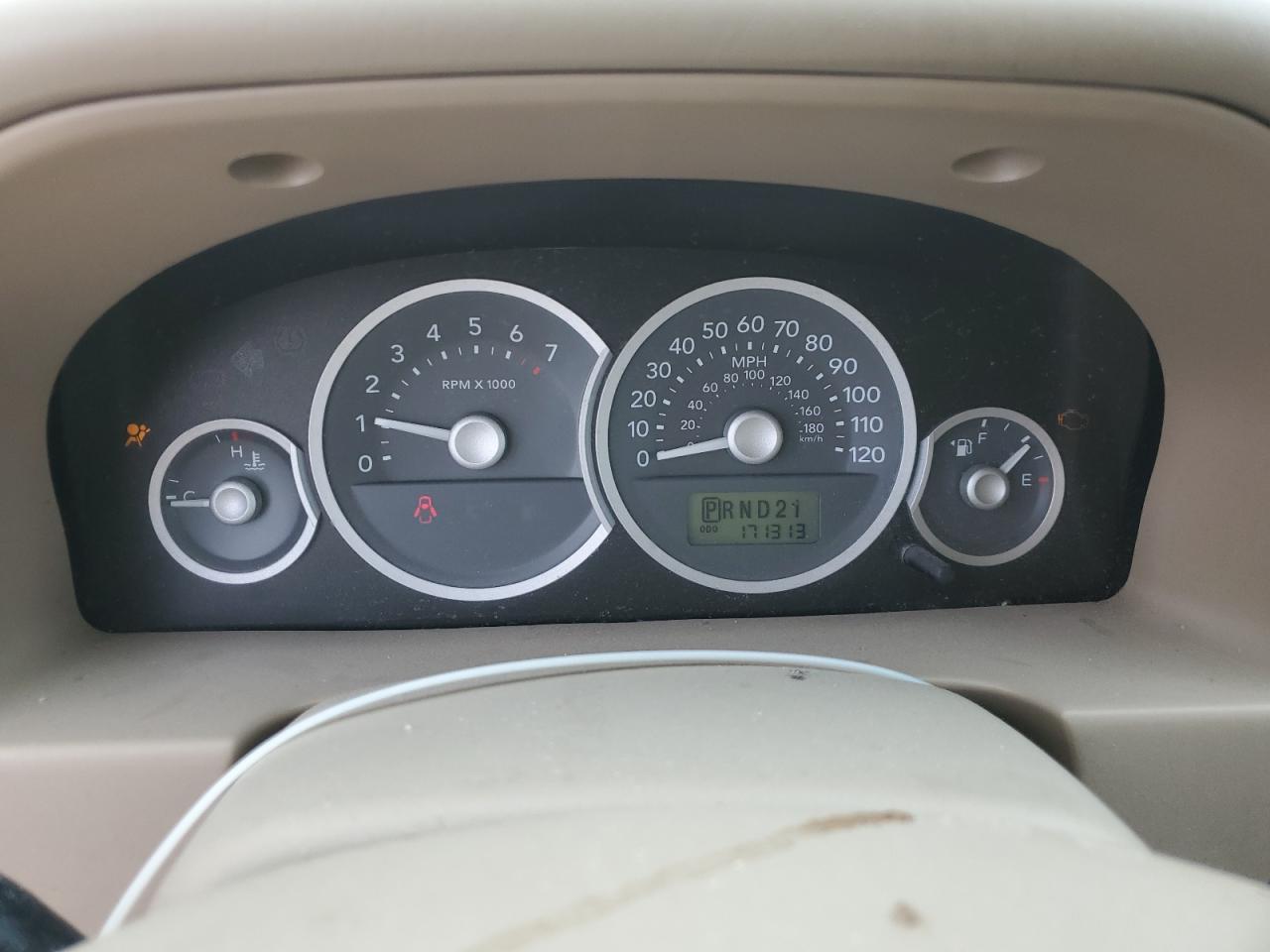 2005 Mercury Mariner VIN: 4M2CU57145DJ18236 Lot: 81179105