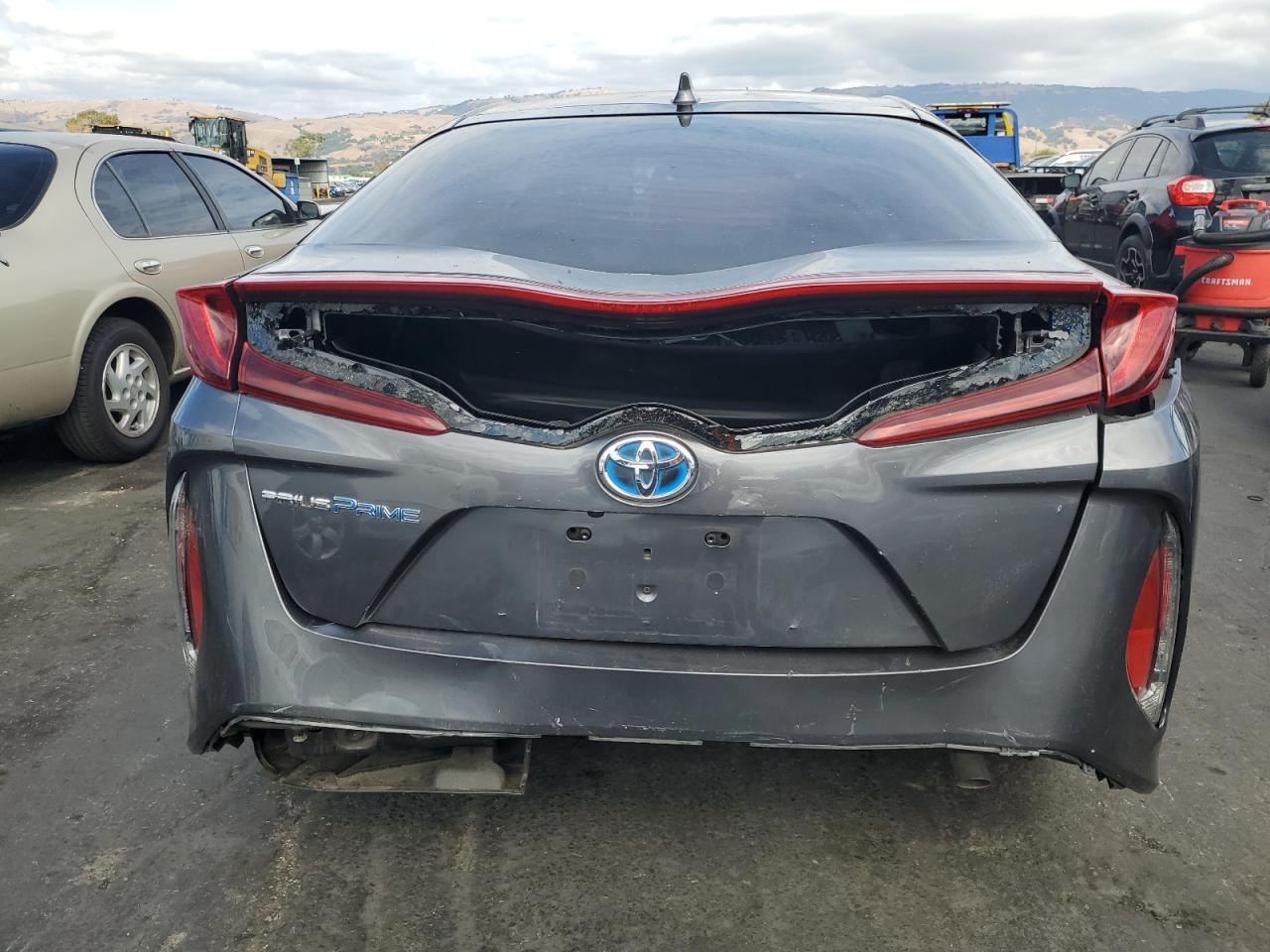 2022 Toyota Prius Prime Le VIN: JTDKAMFP7N3198972 Lot: 81778735