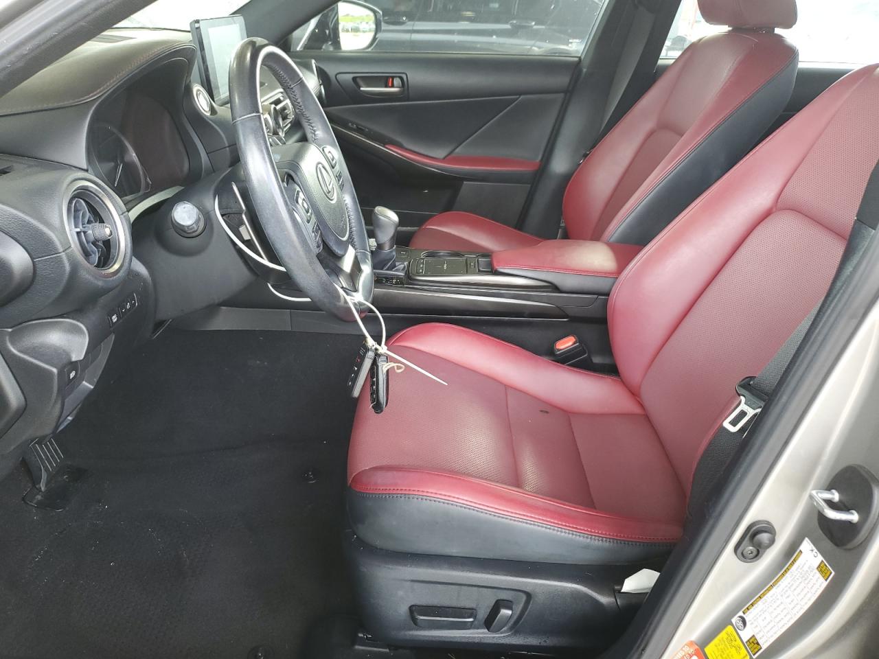 2021 Lexus Is 300 VIN: JTHAA1D22M5111062 Lot: 84271485