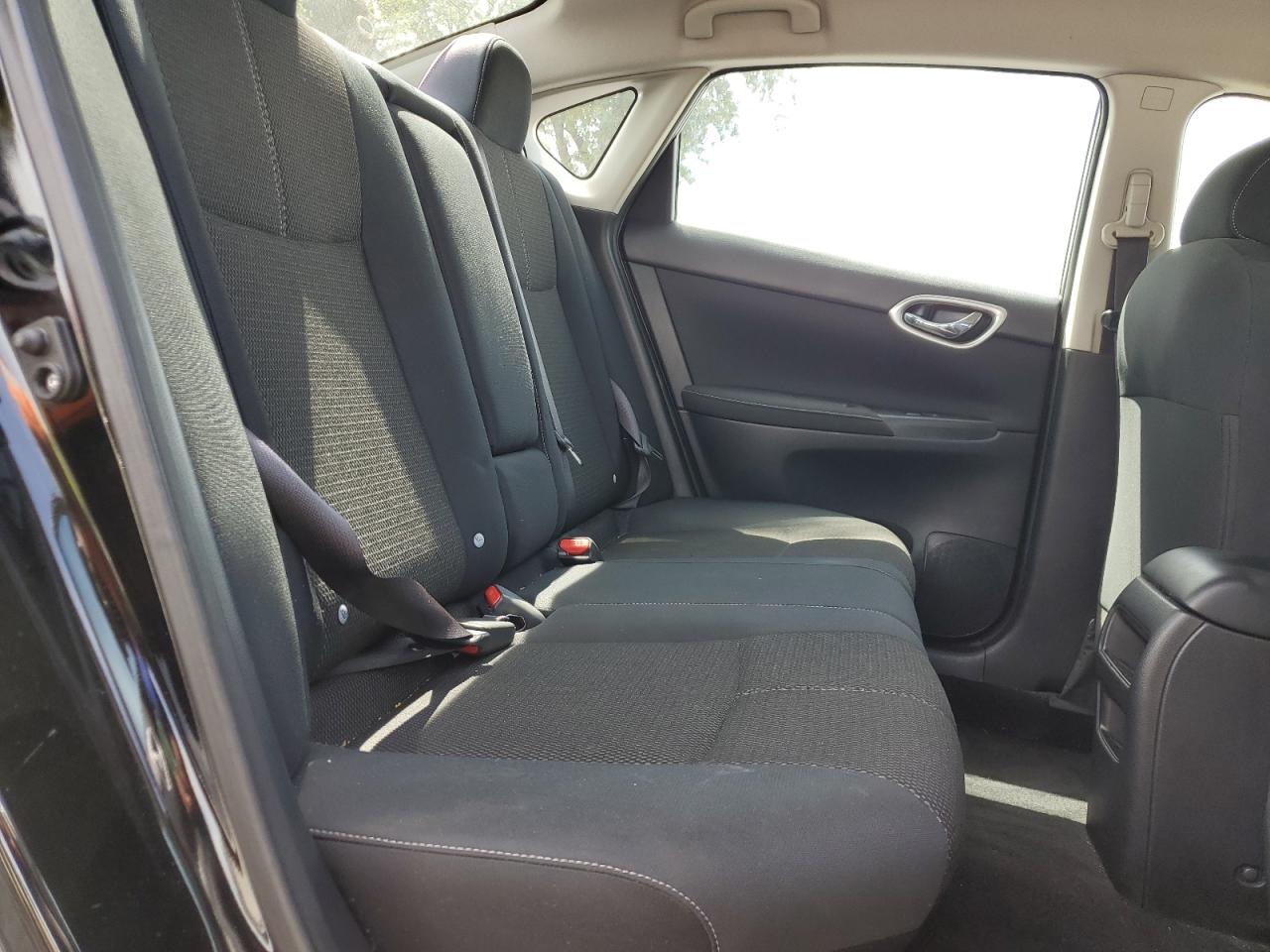 2015 Nissan Sentra S VIN: 3N1AB7AP0FY260807 Lot: 71531605