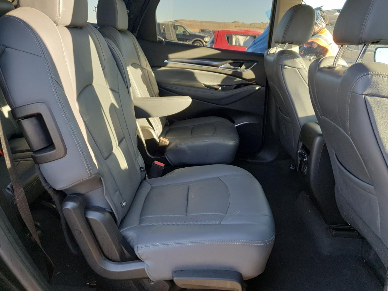 2019 Buick Enclave Essence VIN: 5GAEVAKW5KJ294959 Lot: 81633355