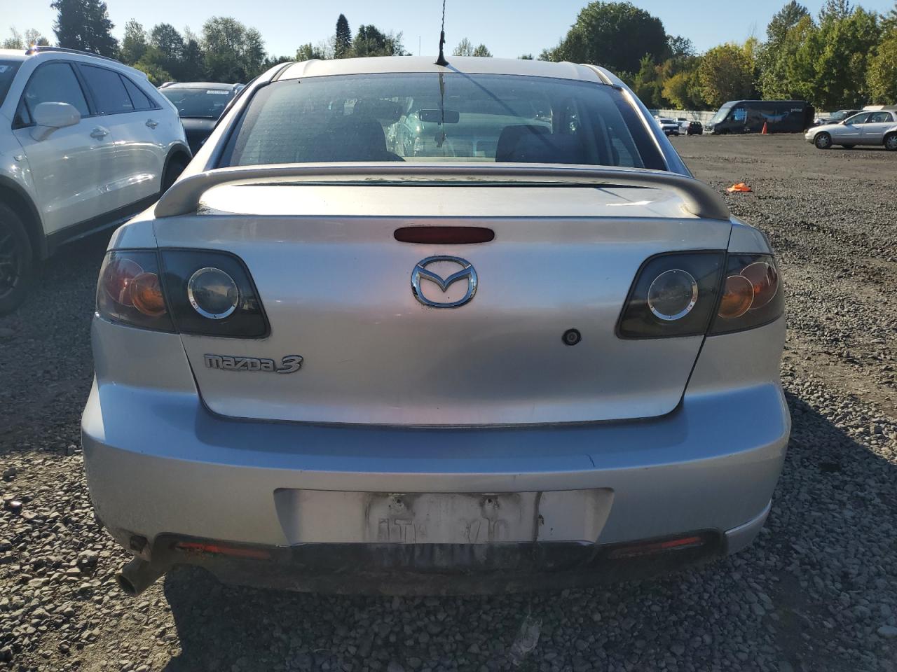 2005 Mazda 3 S VIN: JM1BK123151253457 Lot: 81735205