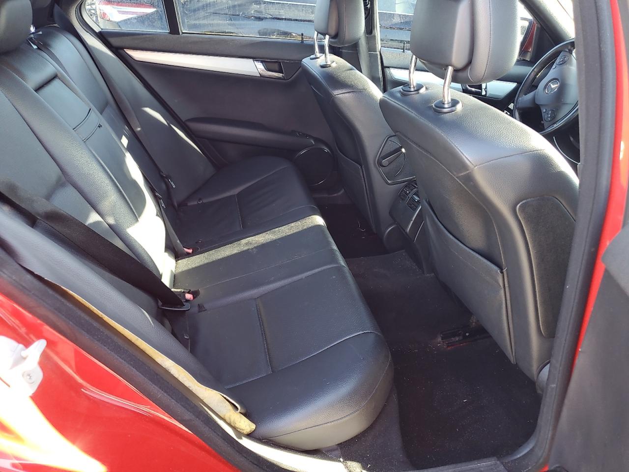 2008 Mercedes-Benz C 300 VIN: WDDGF54X78F135766 Lot: 81842835