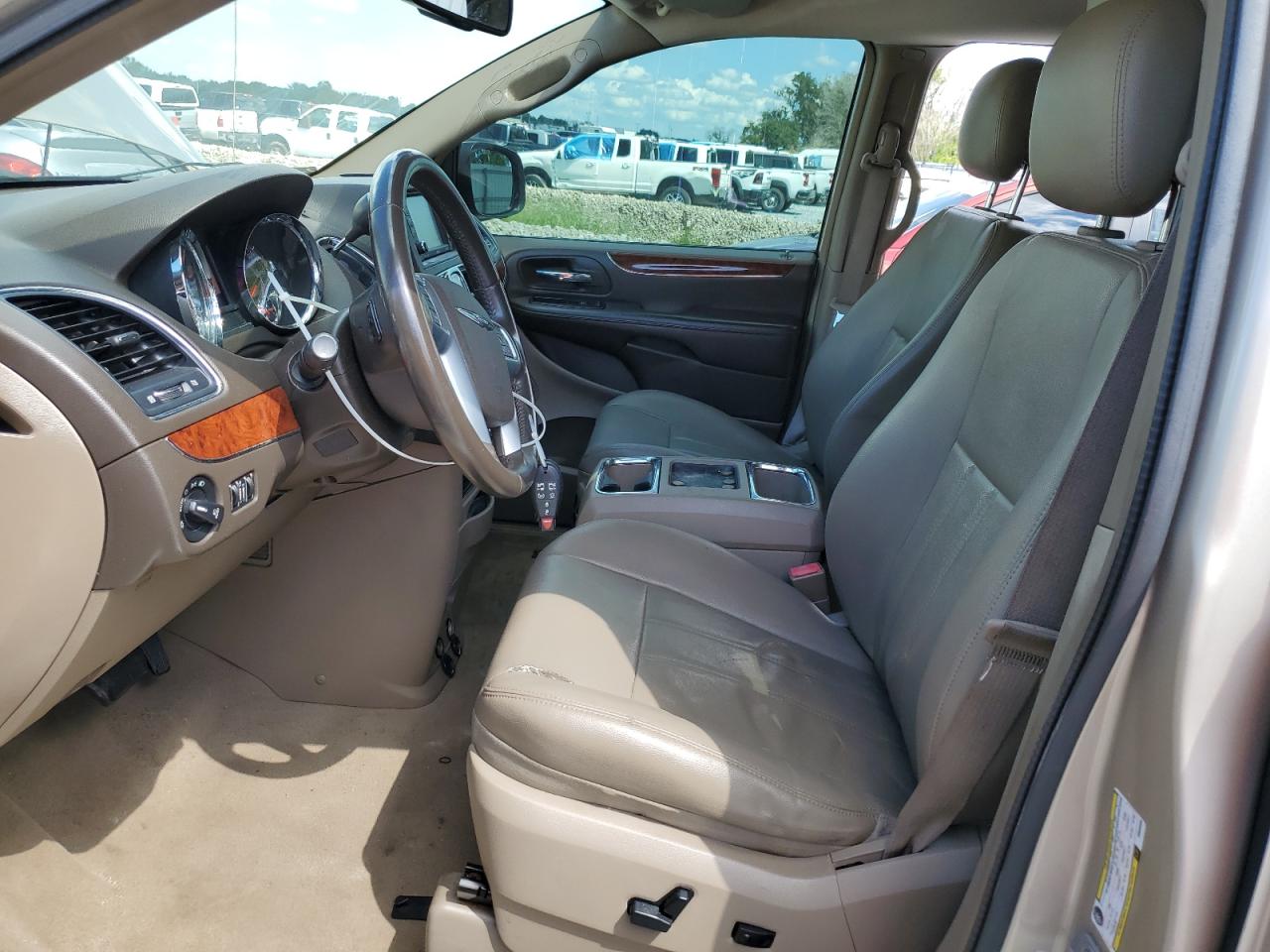 2013 Chrysler Town & Country Touring VIN: 2C4RC1BG1DR508360 Lot: 81859755