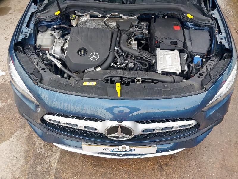 2021 MERCEDES-BENZ GLA 200 AMG LINE PREMIUM 