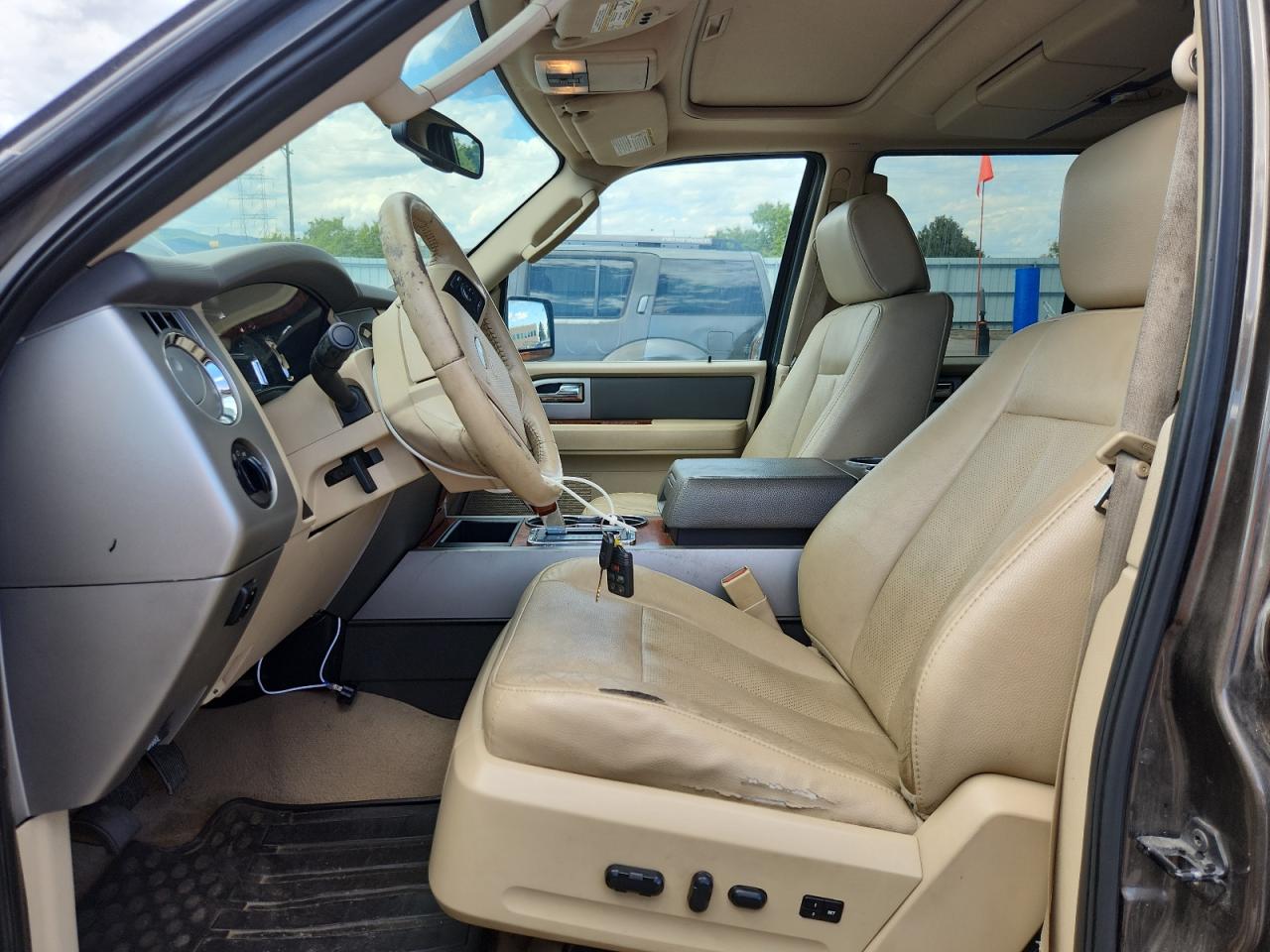 2008 Ford Expedition Eddie Bauer VIN: 1FMFU18558LA55568 Lot: 81223605