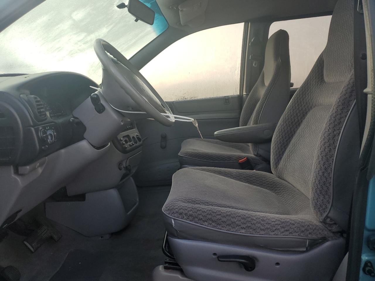 1999 Dodge Caravan VIN: 2B4FP25B6XR449756 Lot: 81294355