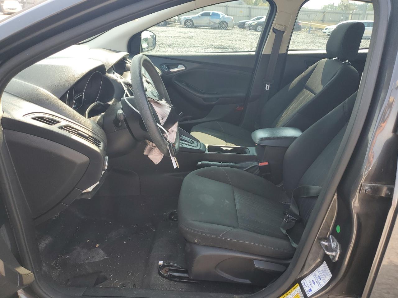 2015 Ford Focus Se VIN: 1FADP3F20FL273220 Lot: 81348845