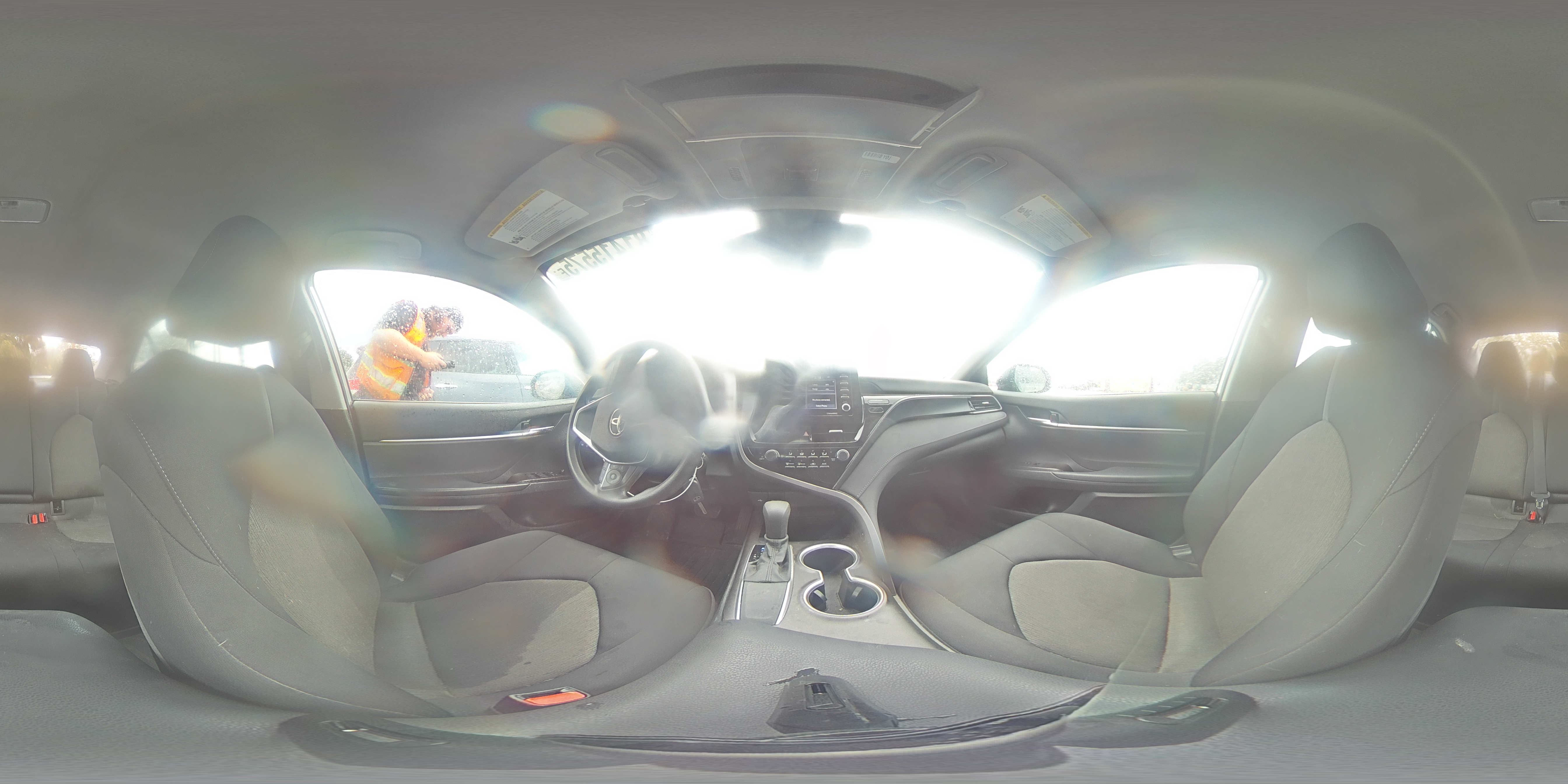 2021 Toyota Camry Le VIN: 4T1C11AK0MU573765 Lot: 81415575