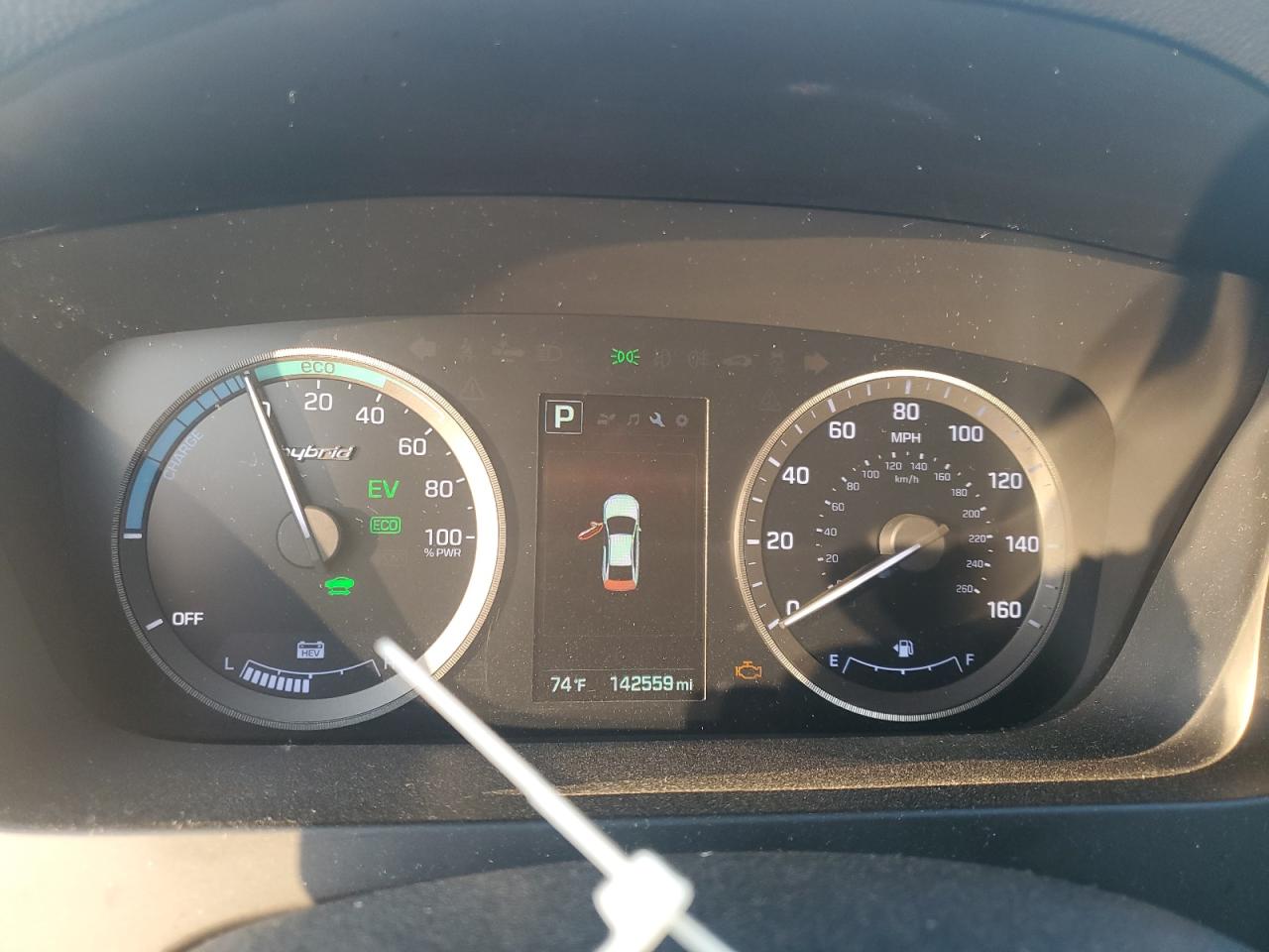 2017 Hyundai Sonata Hybrid VIN: KMHE24L36HA062582 Lot: 81249235