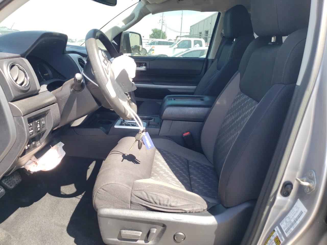 2020 Toyota Tundra Double Cab Sr VIN: 5TFUY5F17LX940220 Lot: 81098635