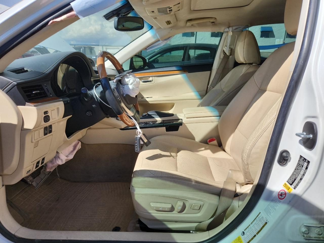 2014 Lexus Es 300H VIN: JTHBW1GG4E2073933 Lot: 80929765