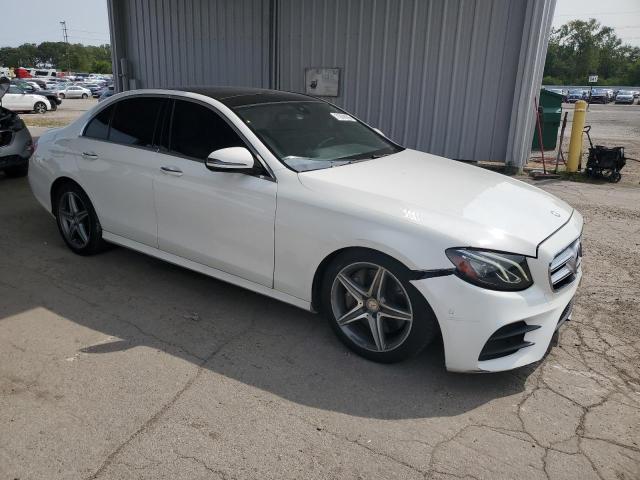 Sedans MERCEDES-BENZ E-CLASS 2017 White