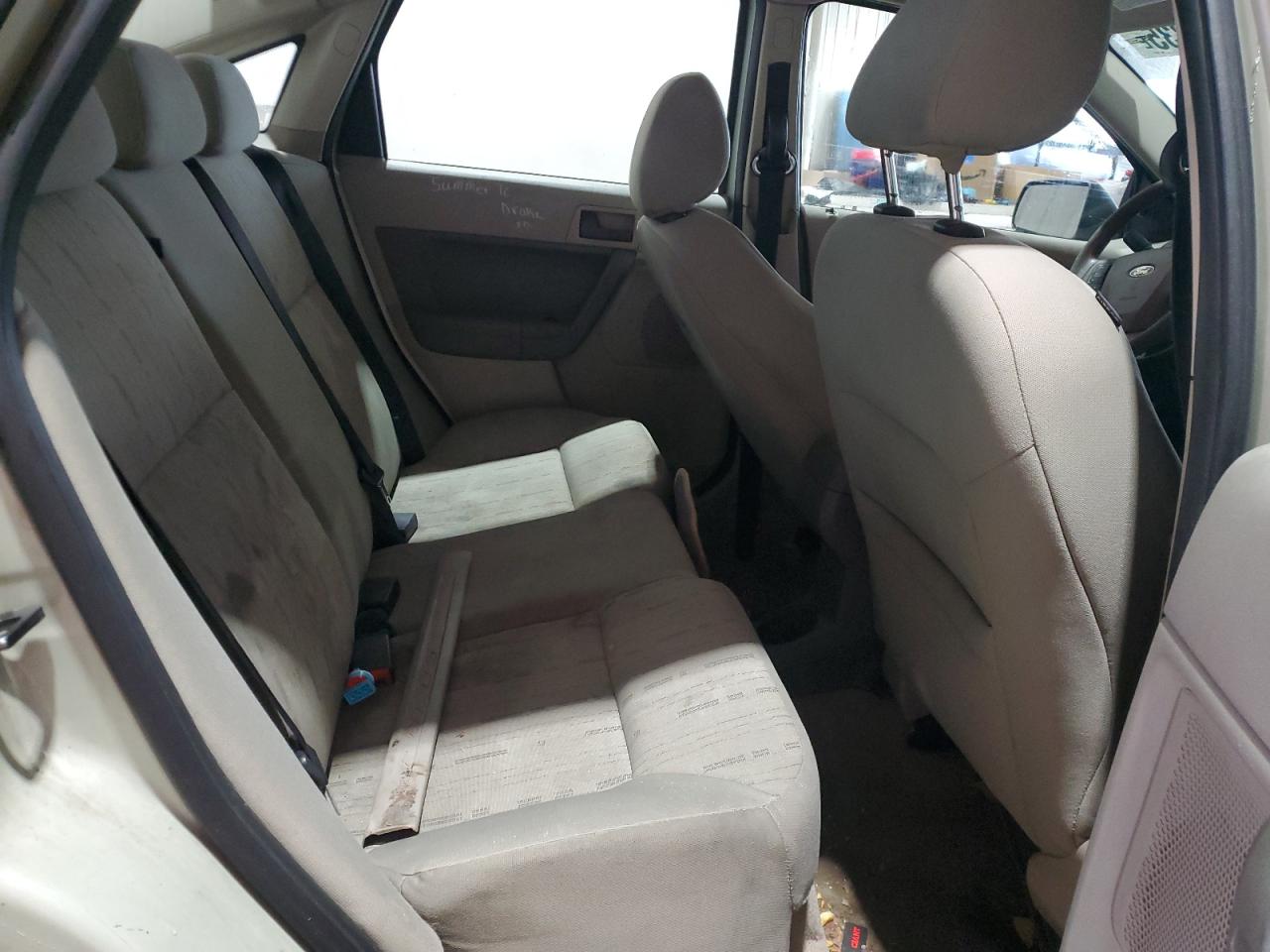 2010 Ford Focus Se VIN: 1FAHP3FN0AW152531 Lot: 82055835