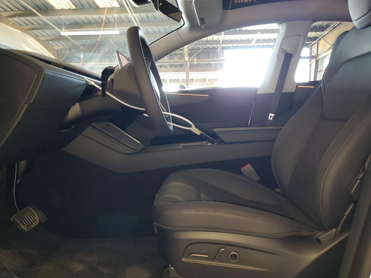 2026 Tesla Model Y VIN: 7SAYGDEE0TF349050 Lot: 80870485