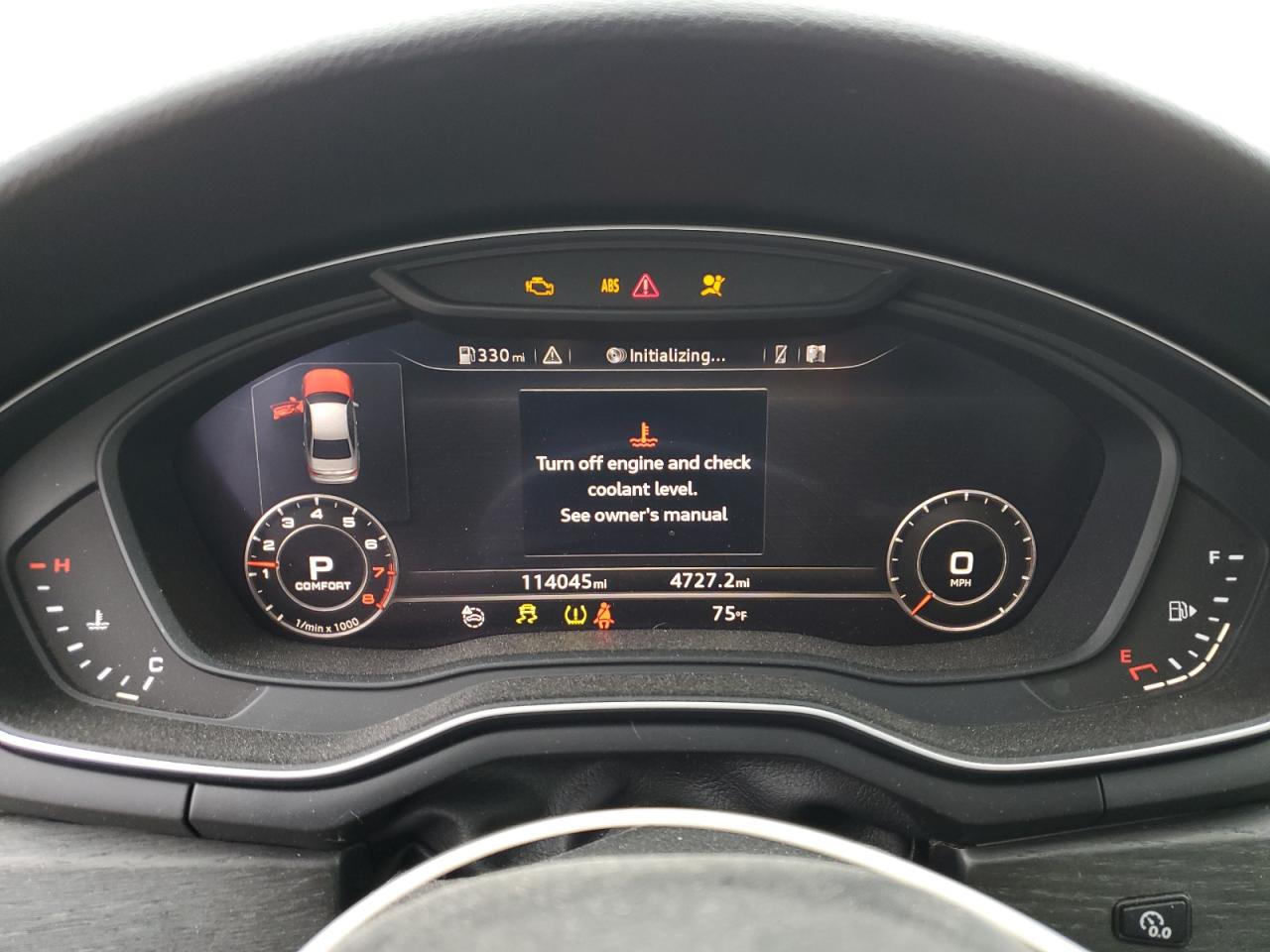 2017 Audi A4 Premium Plus VIN: WAUENAF47HN043429 Lot: 71917265