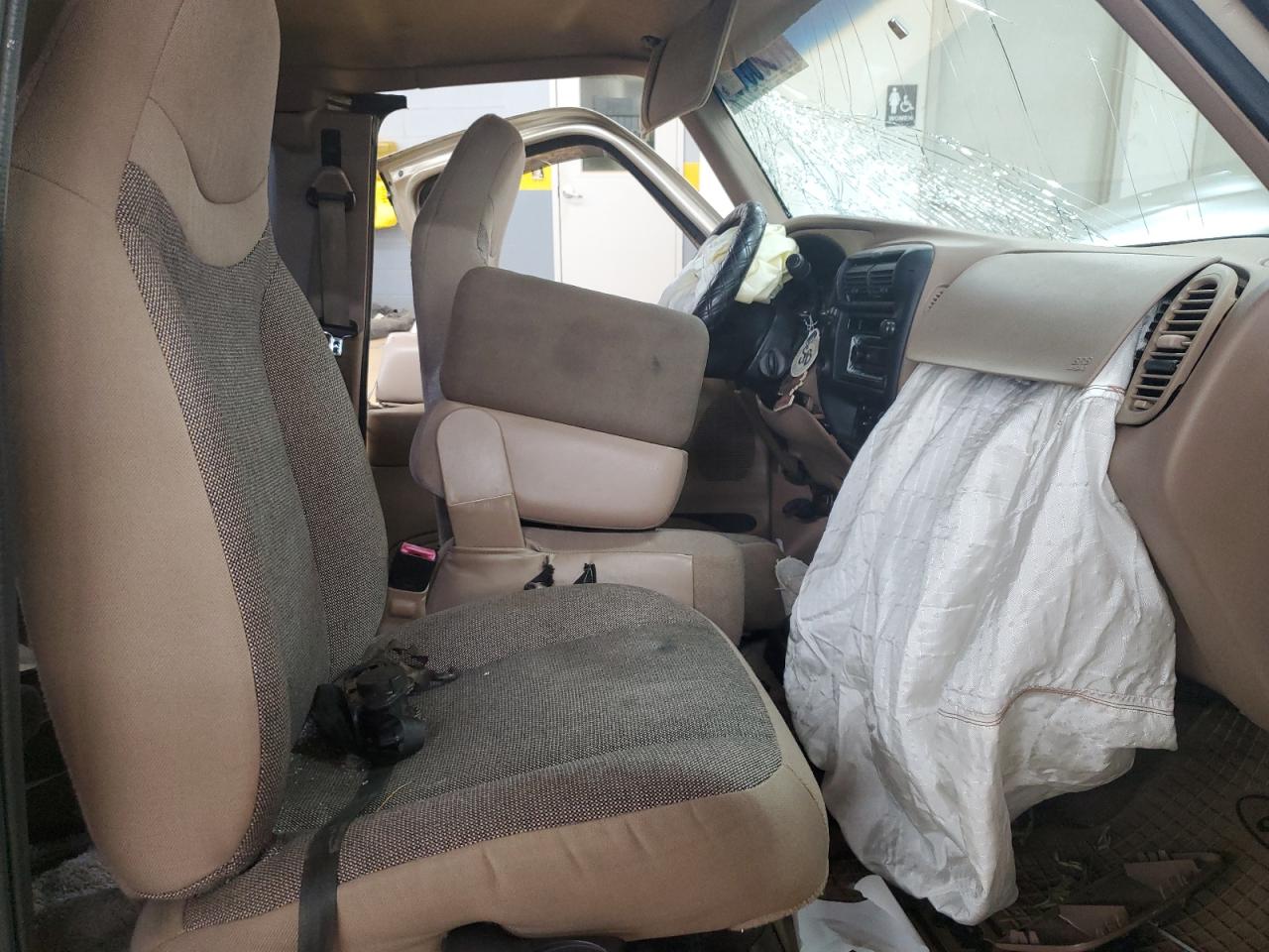 2000 Ford Ranger VIN: 1FTZR15X3YTB30504 Lot: 71506515