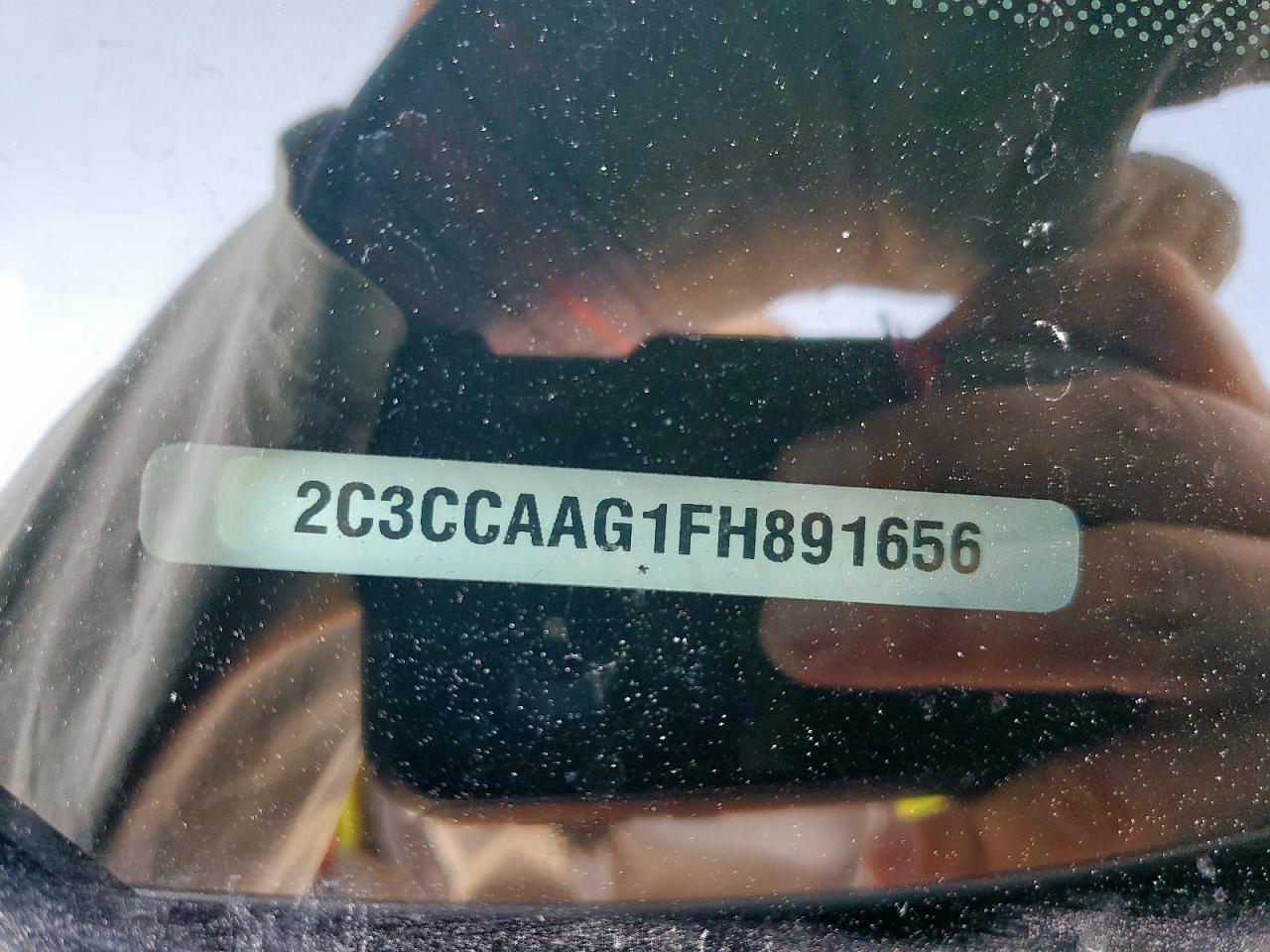 2015 Chrysler 300 Limited VIN: 2C3CCAAG1FH891656 Lot: 84178145