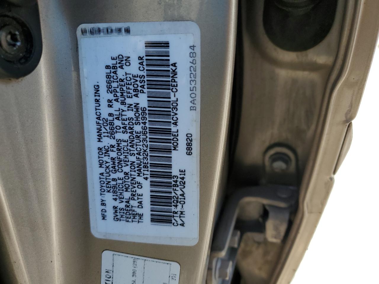 2003 Toyota Camry Le VIN: 4T1BE32K23U664996 Lot: 81662365