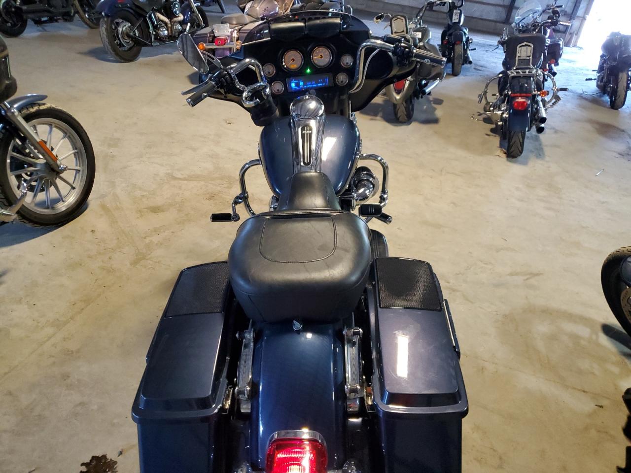 2009 Harley-Davidson Flhx VIN: 1HD1KB4169Y657833 Lot: 70768535