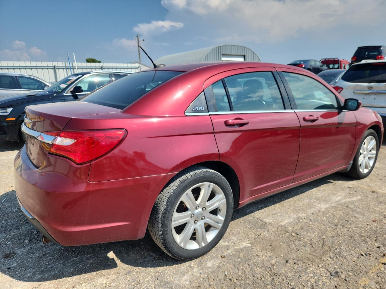 2013 Chrysler 200 Touring red sedan gas 1C3CCBBB5DN515636 photo #4