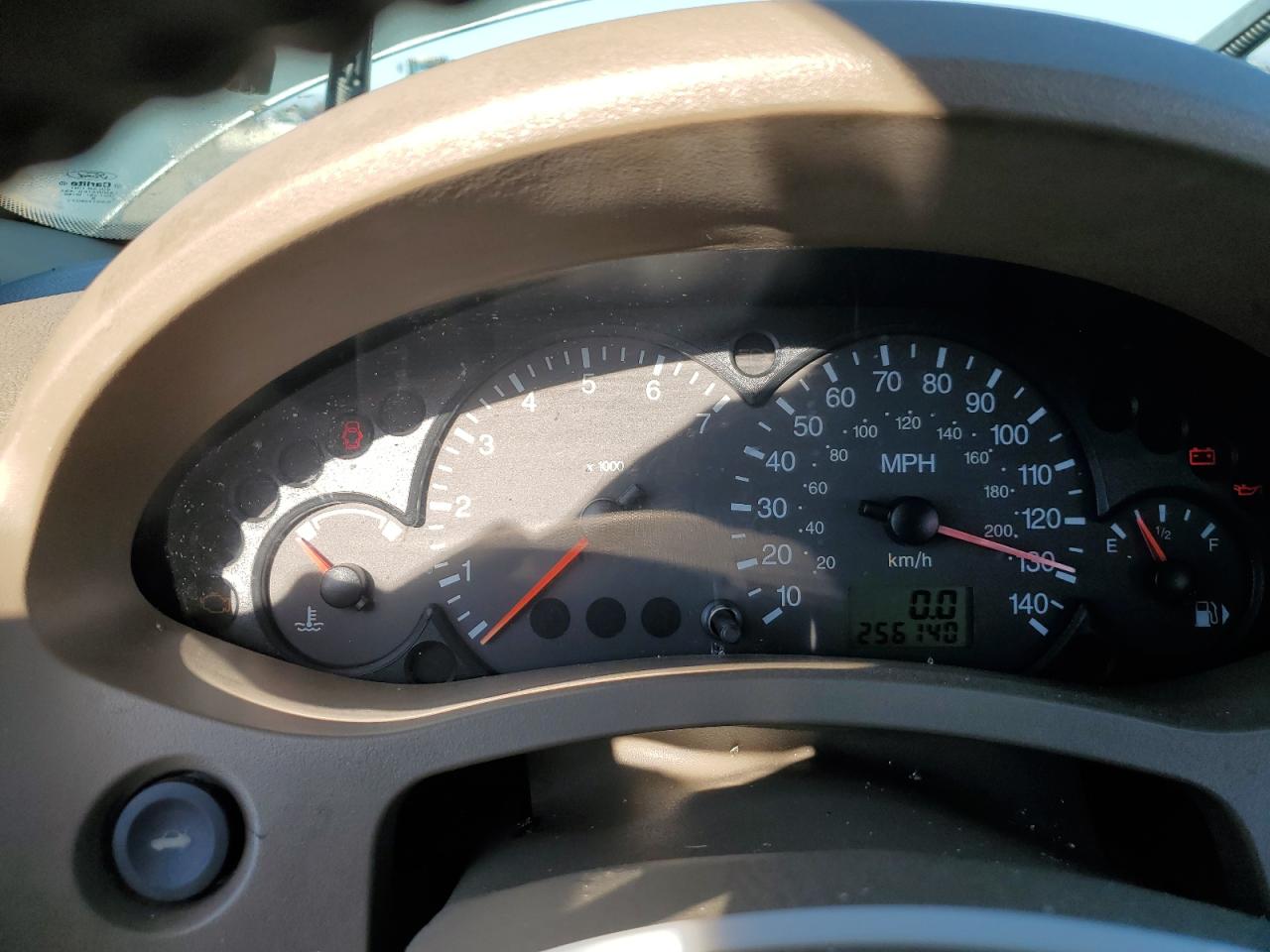 2005 Ford Focus VIN: 1FAFP34N95W271744 Lot: 81314275