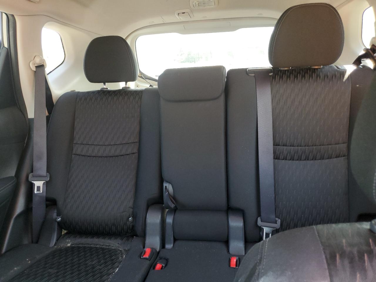 2018 Nissan Rogue S VIN: KNMAT2MV1JP546439 Lot: 81311535