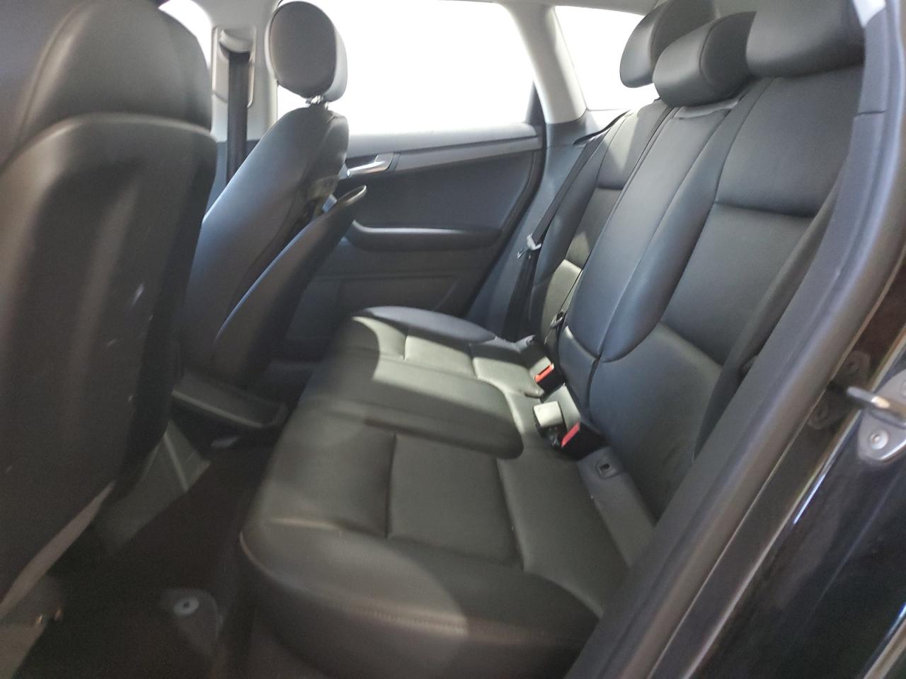 2013 Audi A3 Premium VIN: WAUFEAFM2DA010828 Lot: 80994005