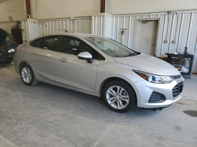  CHEVROLET CRUZE 2019 Srebrny