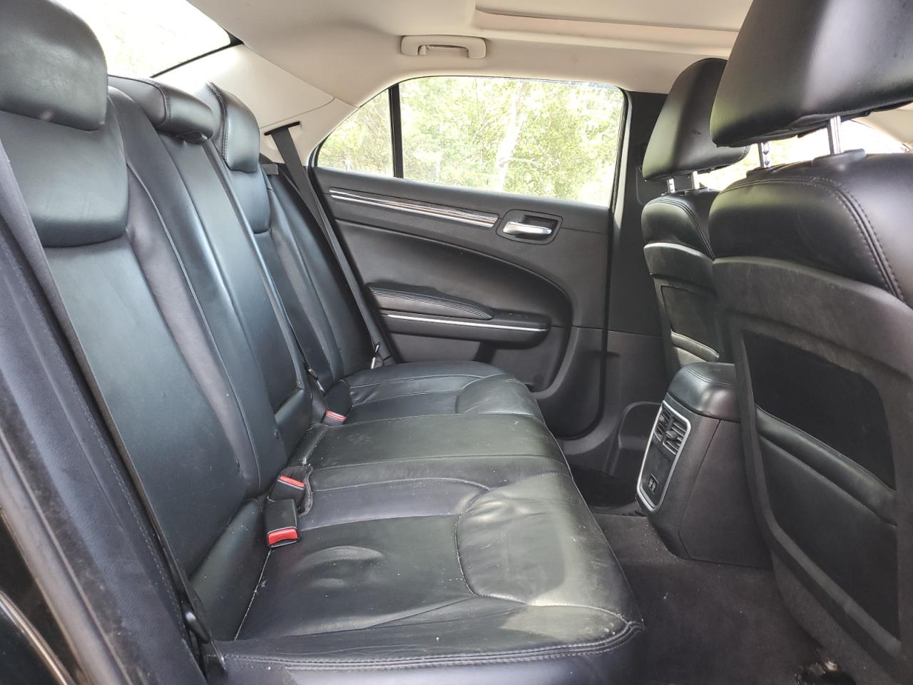 2015 Chrysler 300 Limited VIN: 2C3CCAAG7FH837505 Lot: 68720905