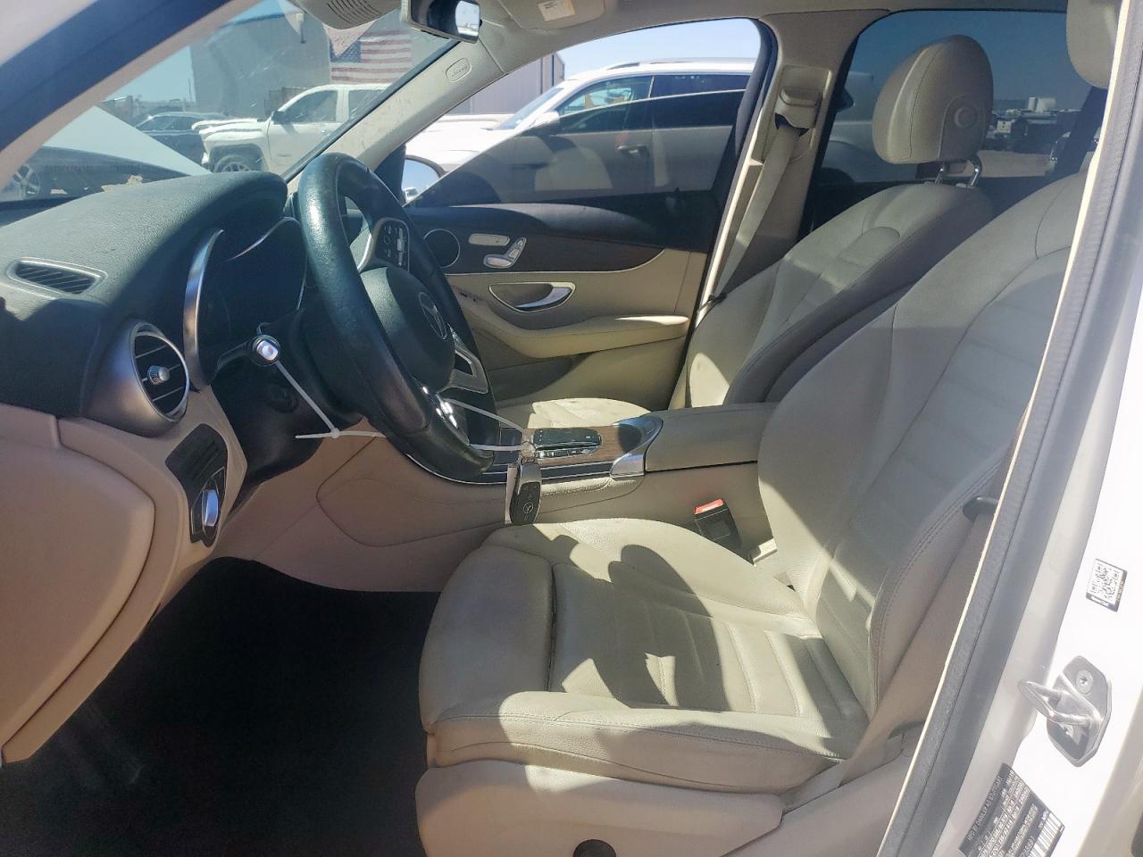 2020 Mercedes-Benz Glc 300 VIN: WDC0G8DB7LF738881 Lot: 81288525