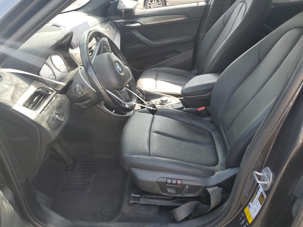 2021 BMW X1 xDrive28I VIN: WBXJG9C01M5T06698 Lot: 70961505