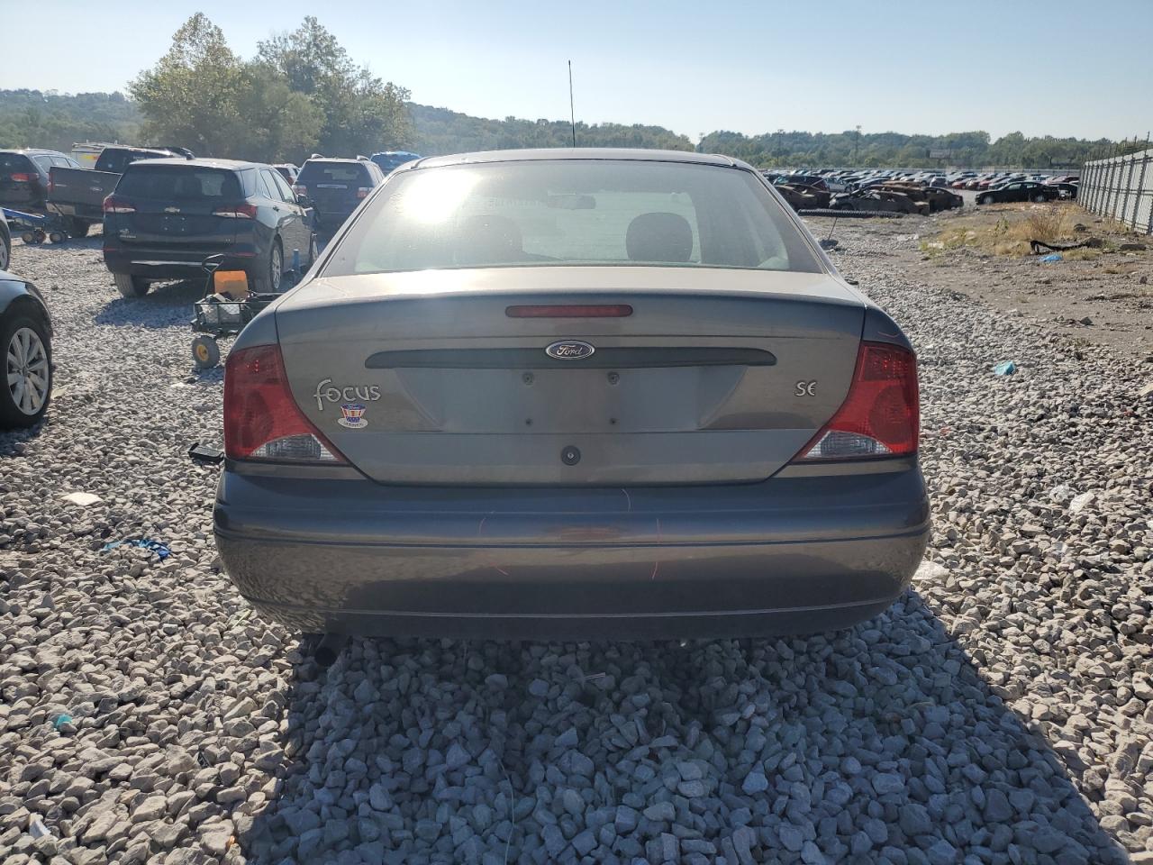 2003 Ford Focus Se VIN: 1FAFP34P73W207183 Lot: 81274135