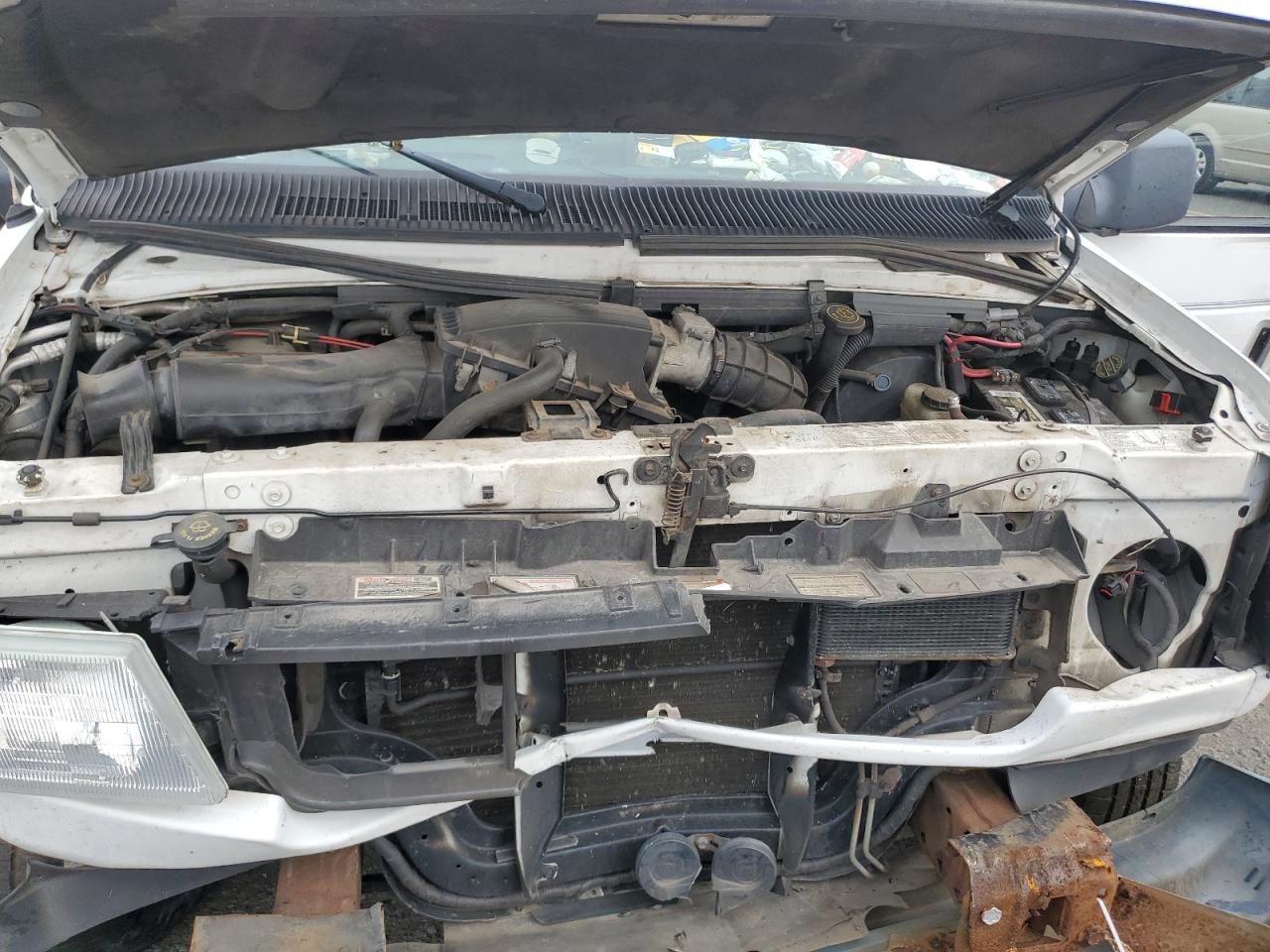 1994 Ford Econoline E150 VIN: 1FMEE11N8RHA37203 Lot: 83876995