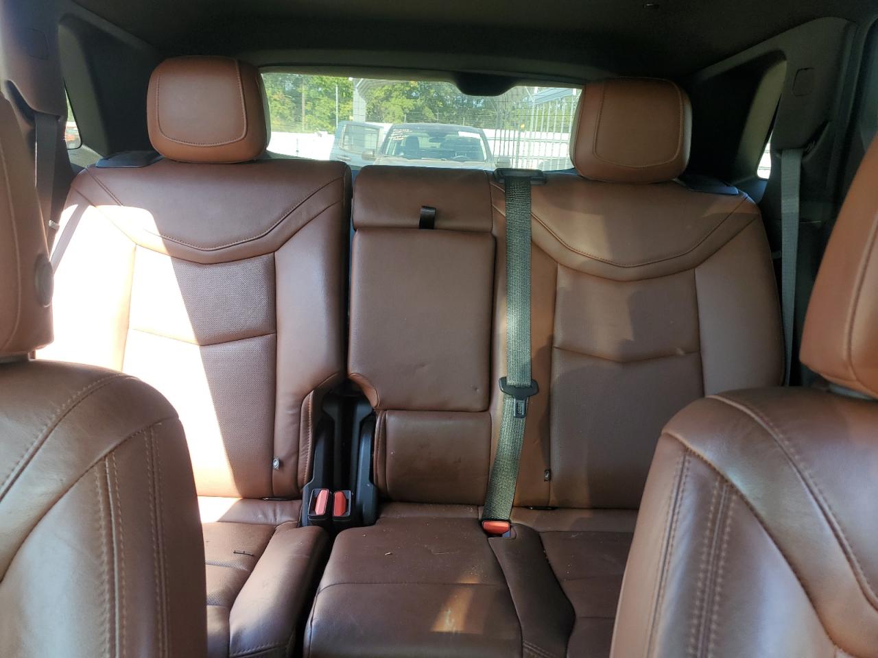 2022 Cadillac Xt5 Premium Luxury VIN: 1GYKNCRSXNZ181301 Lot: 83809275