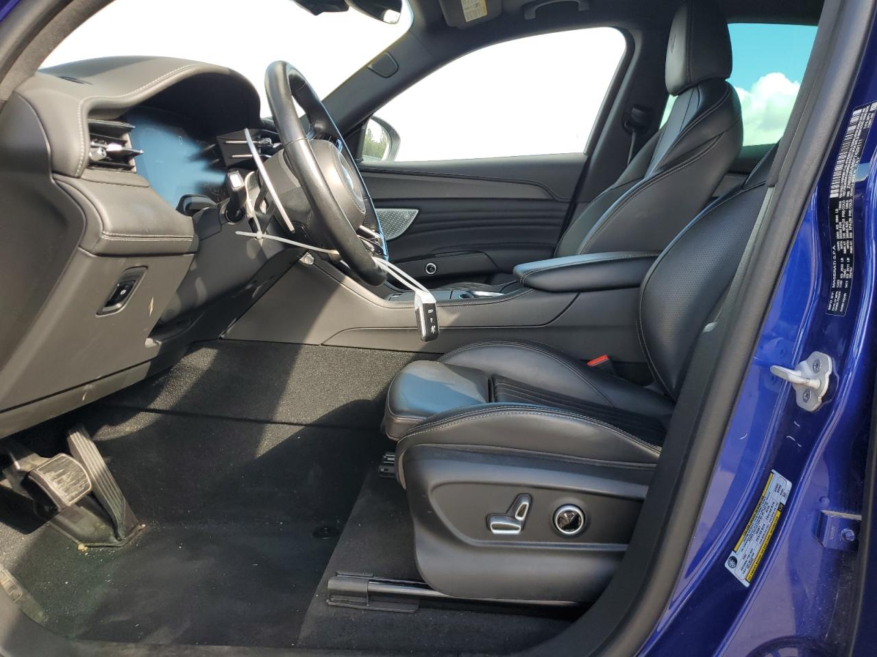 2023 Maserati Grecale Modena VIN: ZN682AVM6P7429111 Lot: 68165235