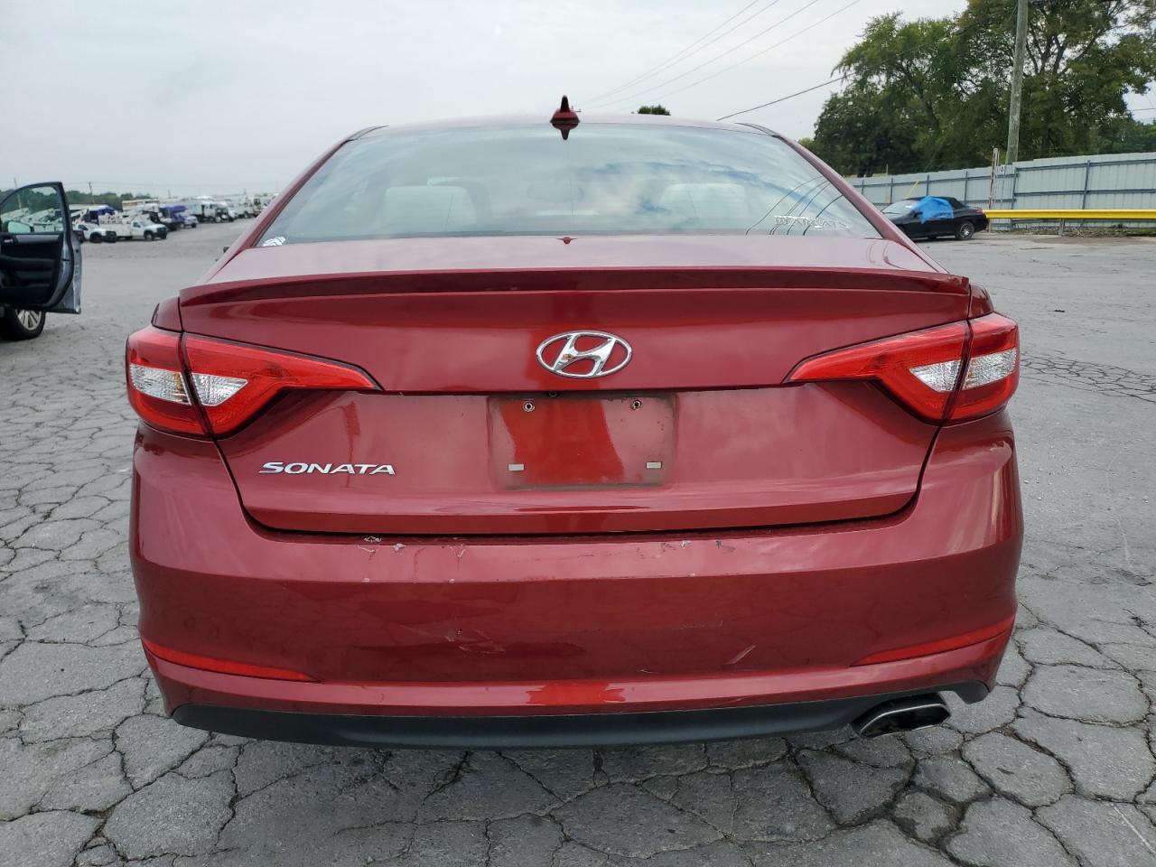 2016 Hyundai Sonata Se VIN: 5NPE24AF9GH390037 Lot: 71158485
