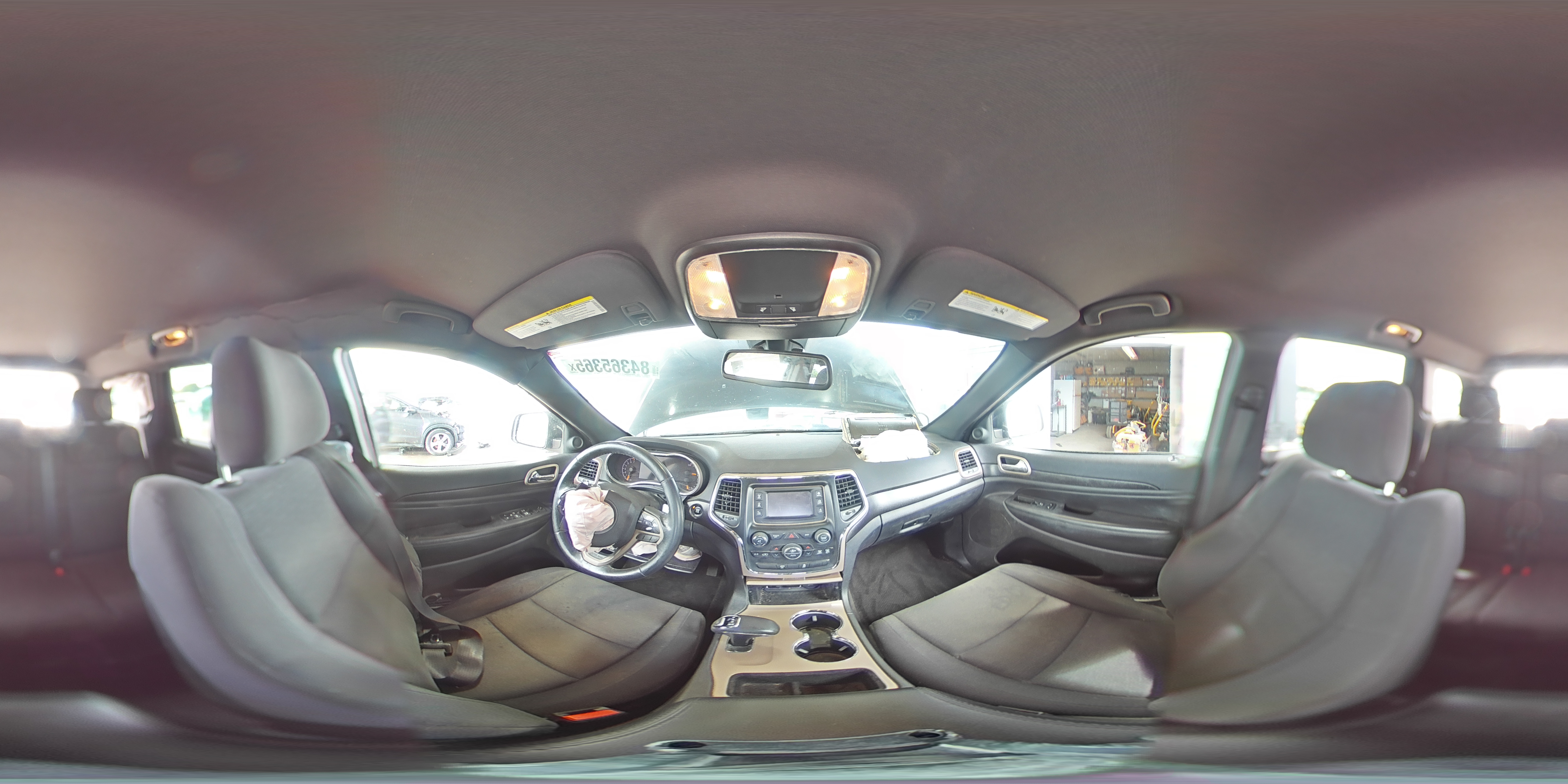 2015 Jeep Grand Cherokee Laredo VIN: 1C4RJEAG5FC951962 Lot: 84365365