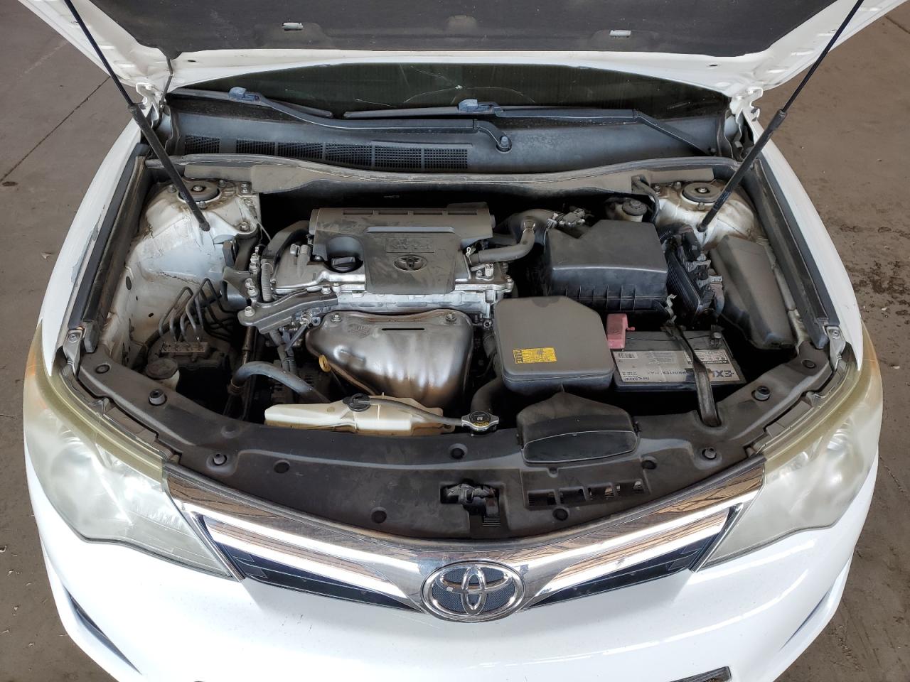 2014 Toyota Camry L VIN: 4T4BF1FK0ER400843 Lot: 82128905