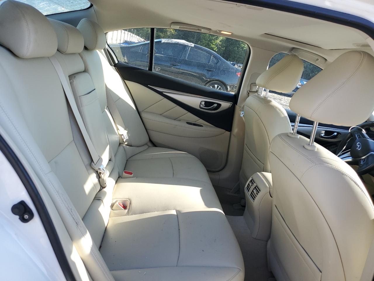 2019 Infiniti Q50 Luxe VIN: JN1EV7AR1KM590138 Lot: 81398825