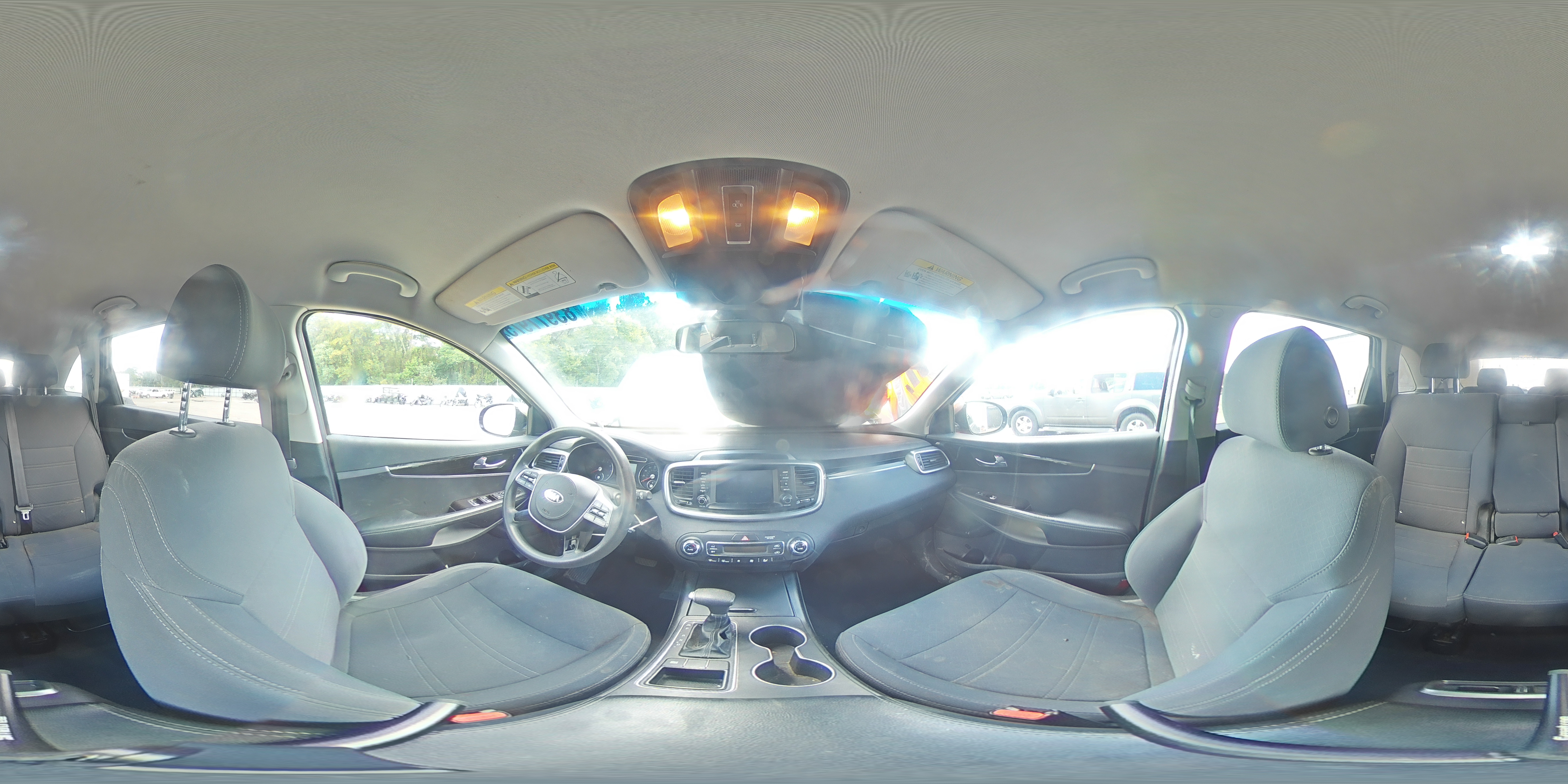 2019 Kia Sorento Lx VIN: 5XYPG4A52KG462701 Lot: 83977975