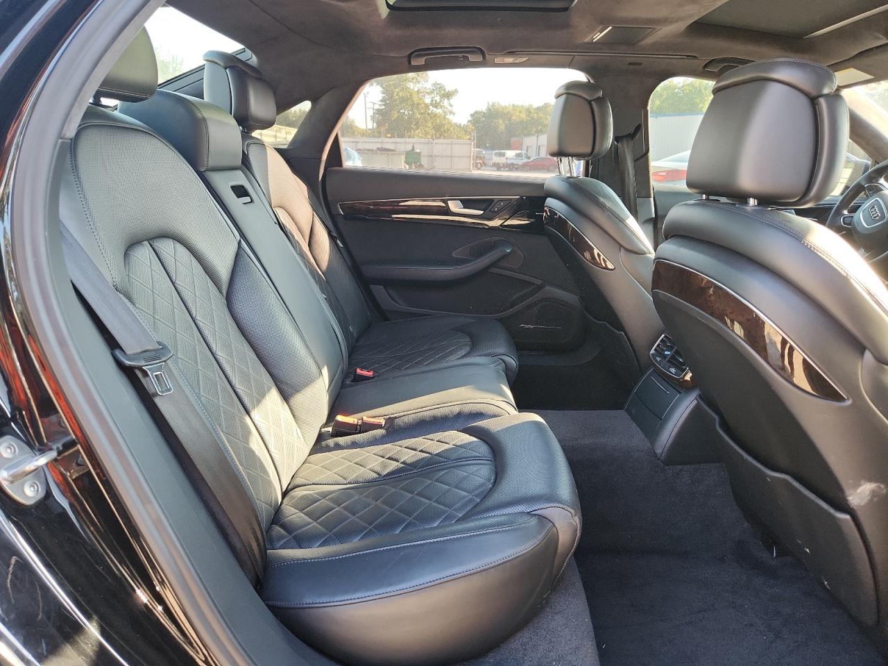 2017 Audi A8 L Quattro VIN: WAU44AFDXHN007605 Lot: 71216535