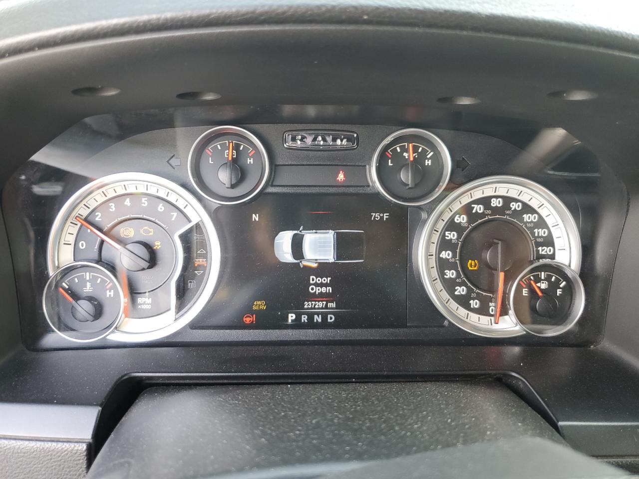 2015 Ram 1500 Laramie VIN: 1C6RR7JG8FS746783 Lot: 80501295
